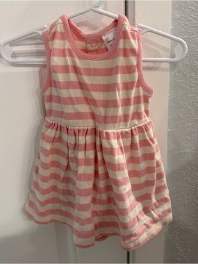 Hanna Andersson Baby Sleeveless Skirted Bodysuit | Size 18-24 months